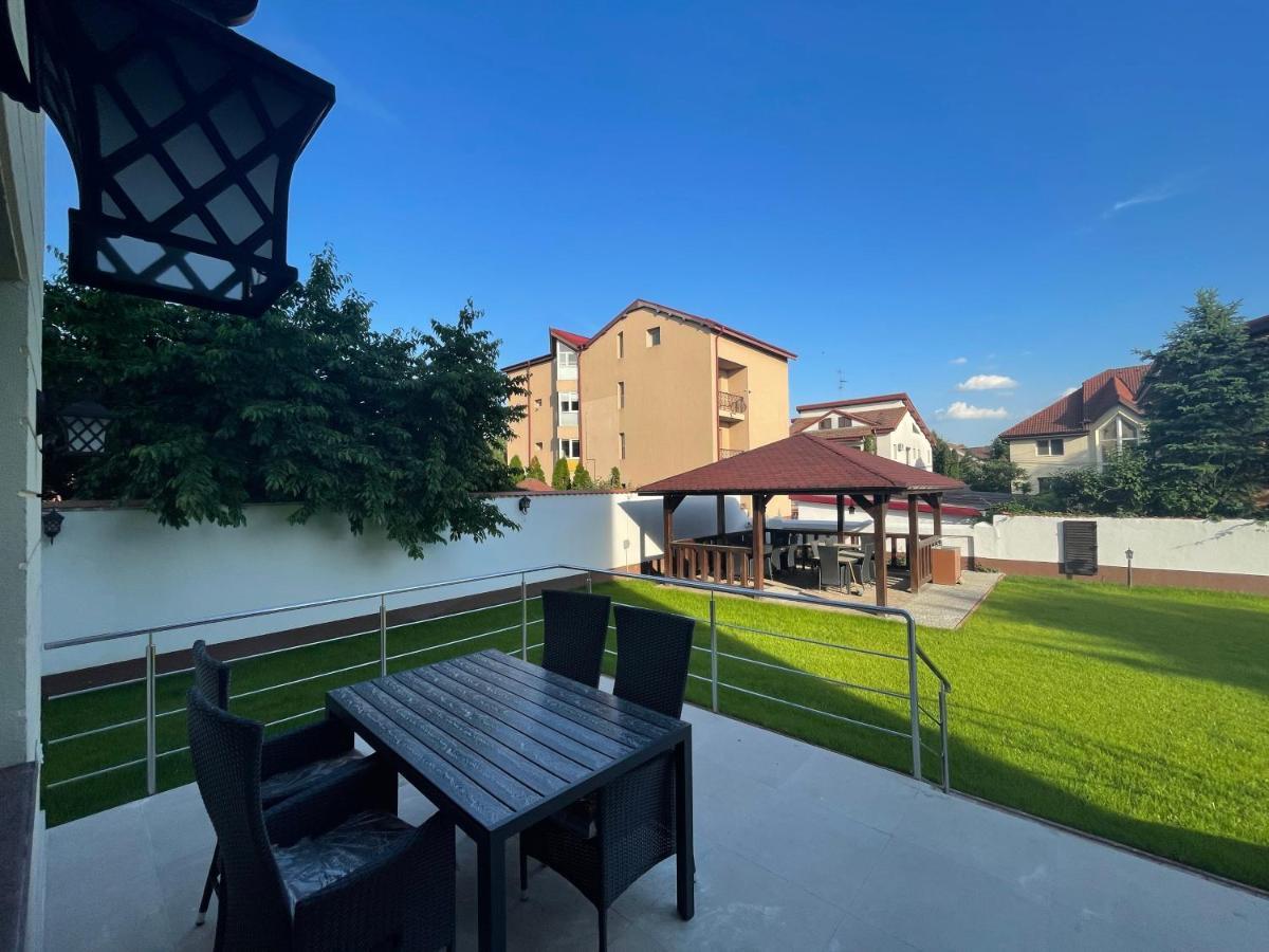 Apartahotel Iarca