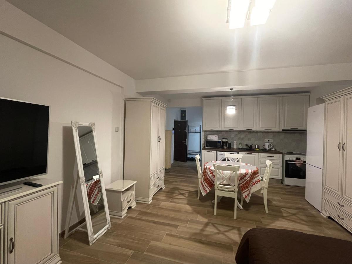 Apartahotel Iarca *