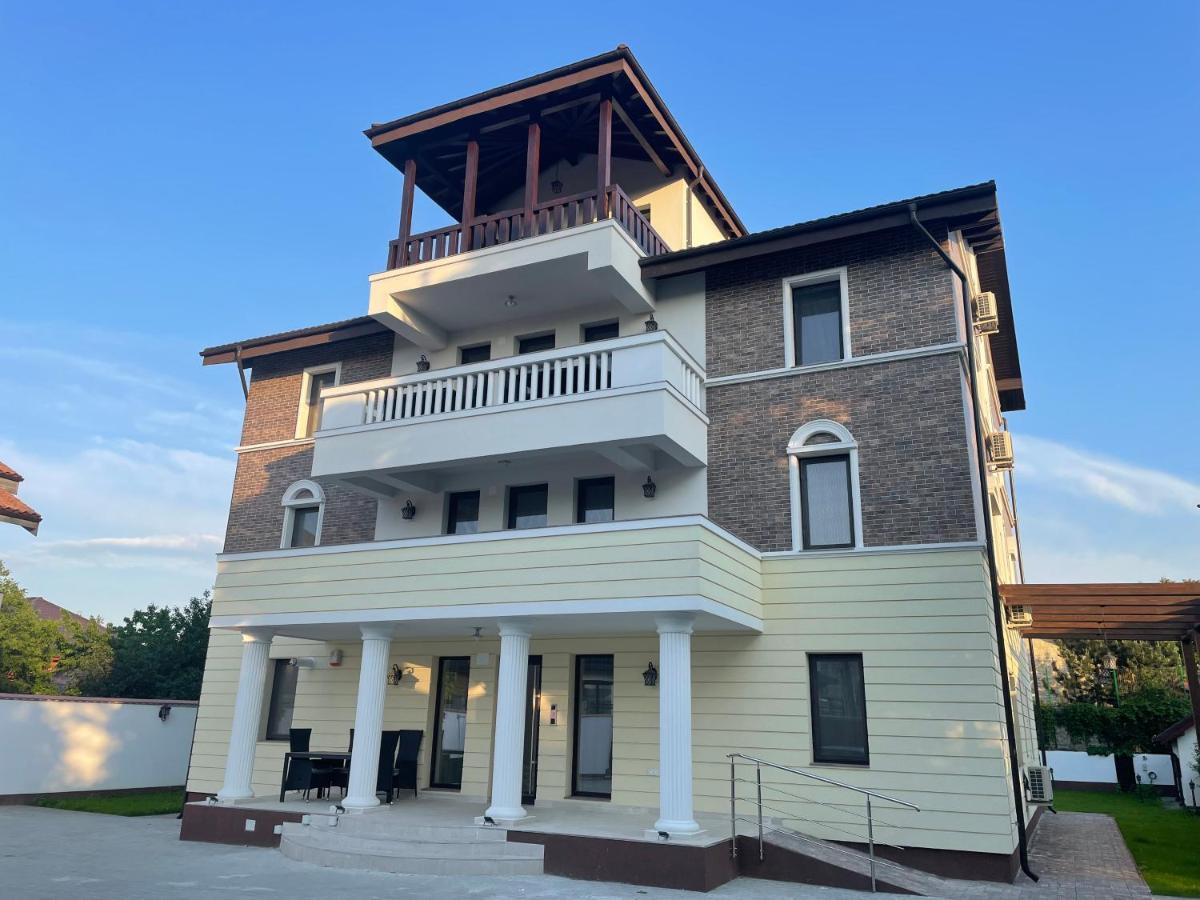 Iarca Apartahotel