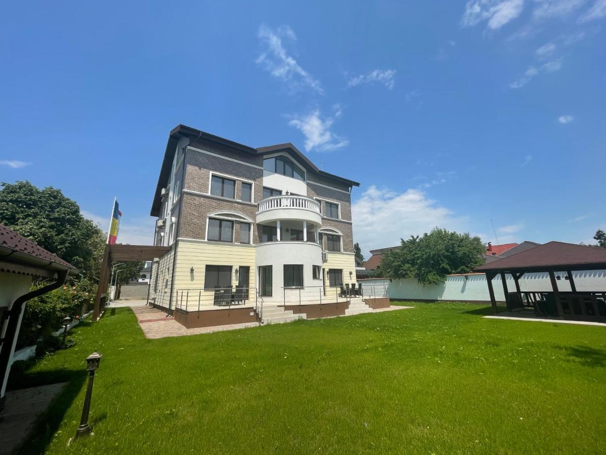Apartahotel Iarca